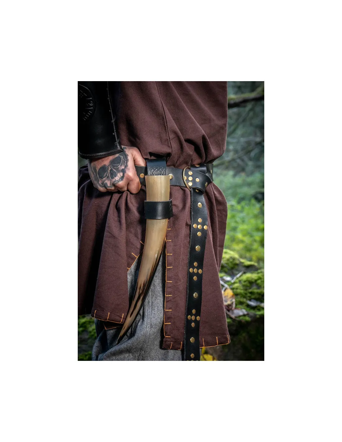 Ceinture en cuir viking avec rivets croisés, couleur noire ⚔️ Boutique Épées