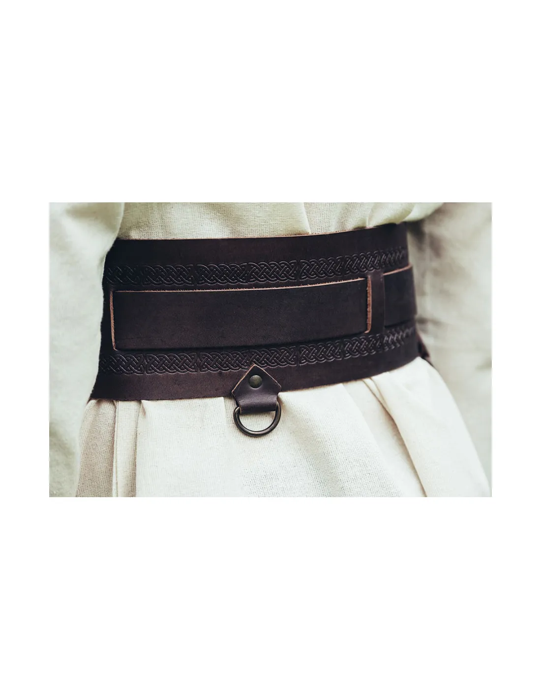 Ceinture en cuir viking Ingrid, marron foncé ⚔️ Boutique Épées