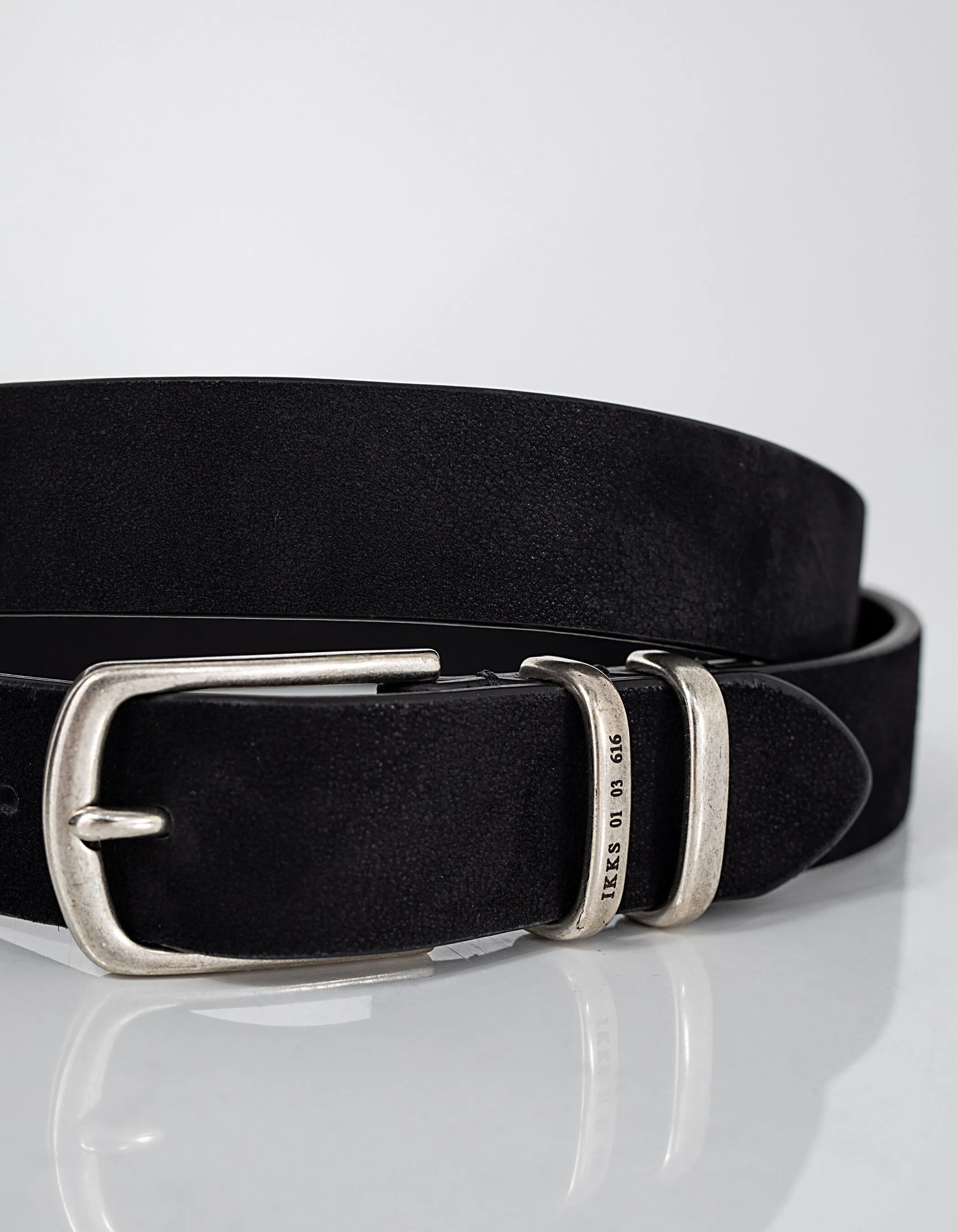 Ceinture noire en cuir nubuck à double passant Homme