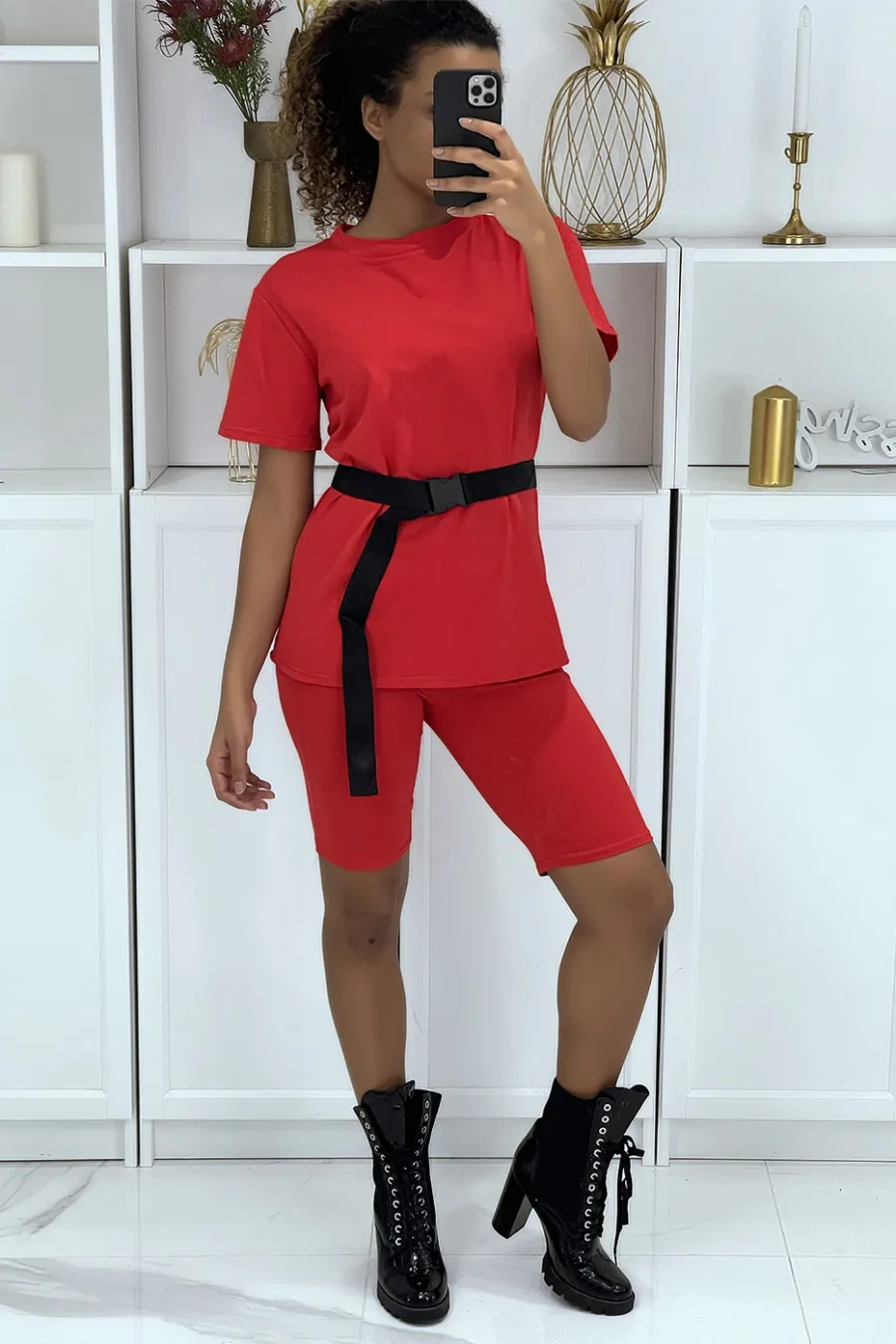 Ensemble T-shirt et cycliste rouge avec ceinture