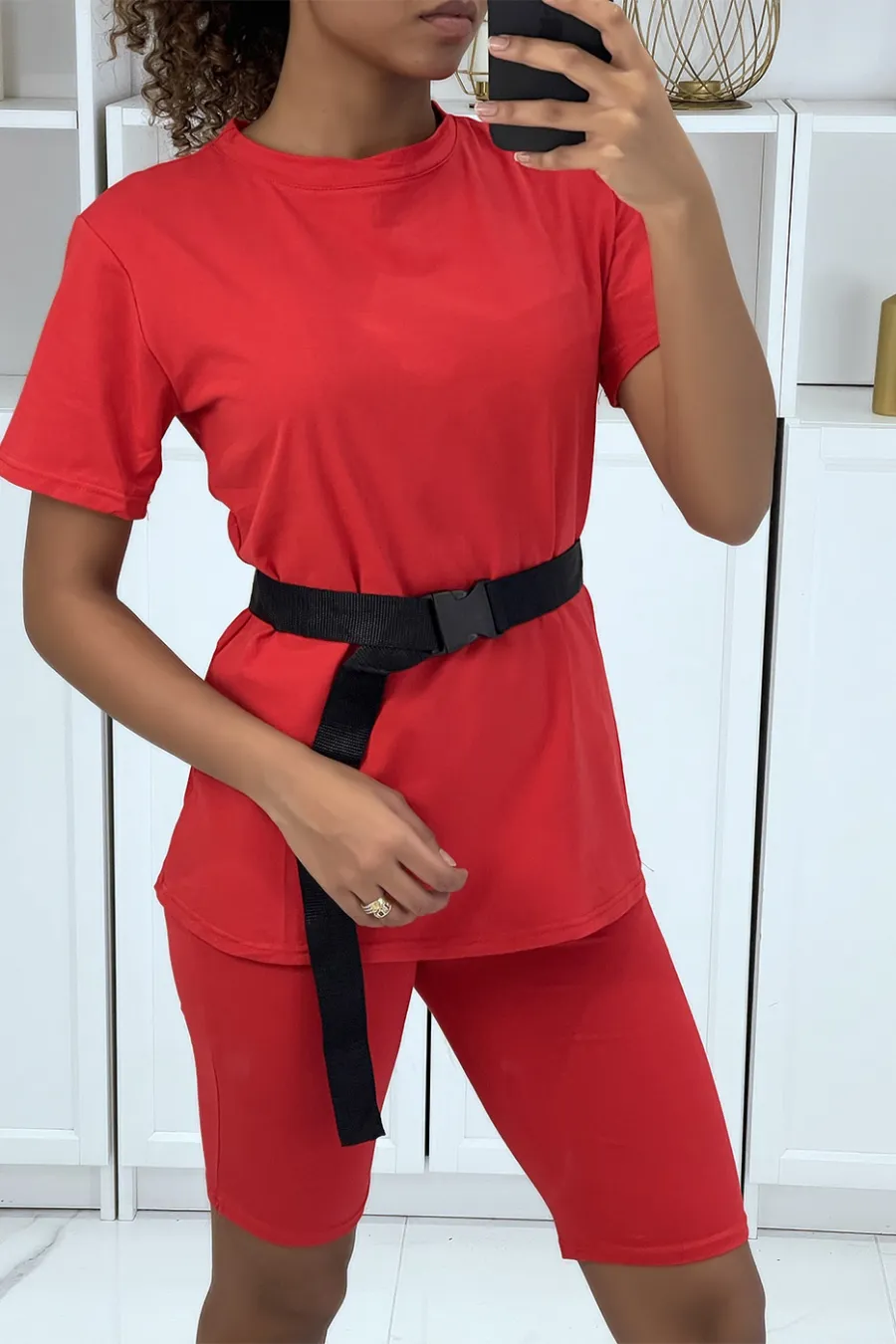 Ensemble T-shirt et cycliste rouge avec ceinture