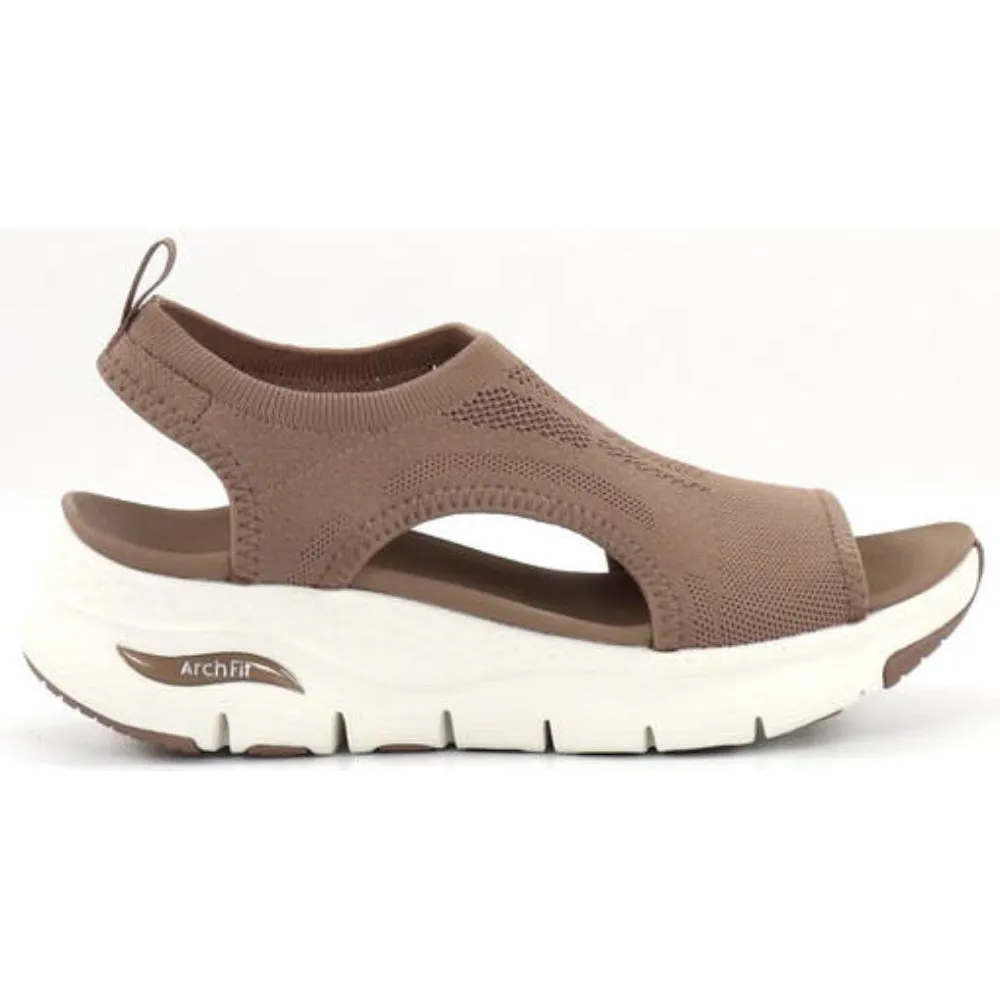 SKECHERS Women's Arch Fit City Catch Sandal (Mocha)