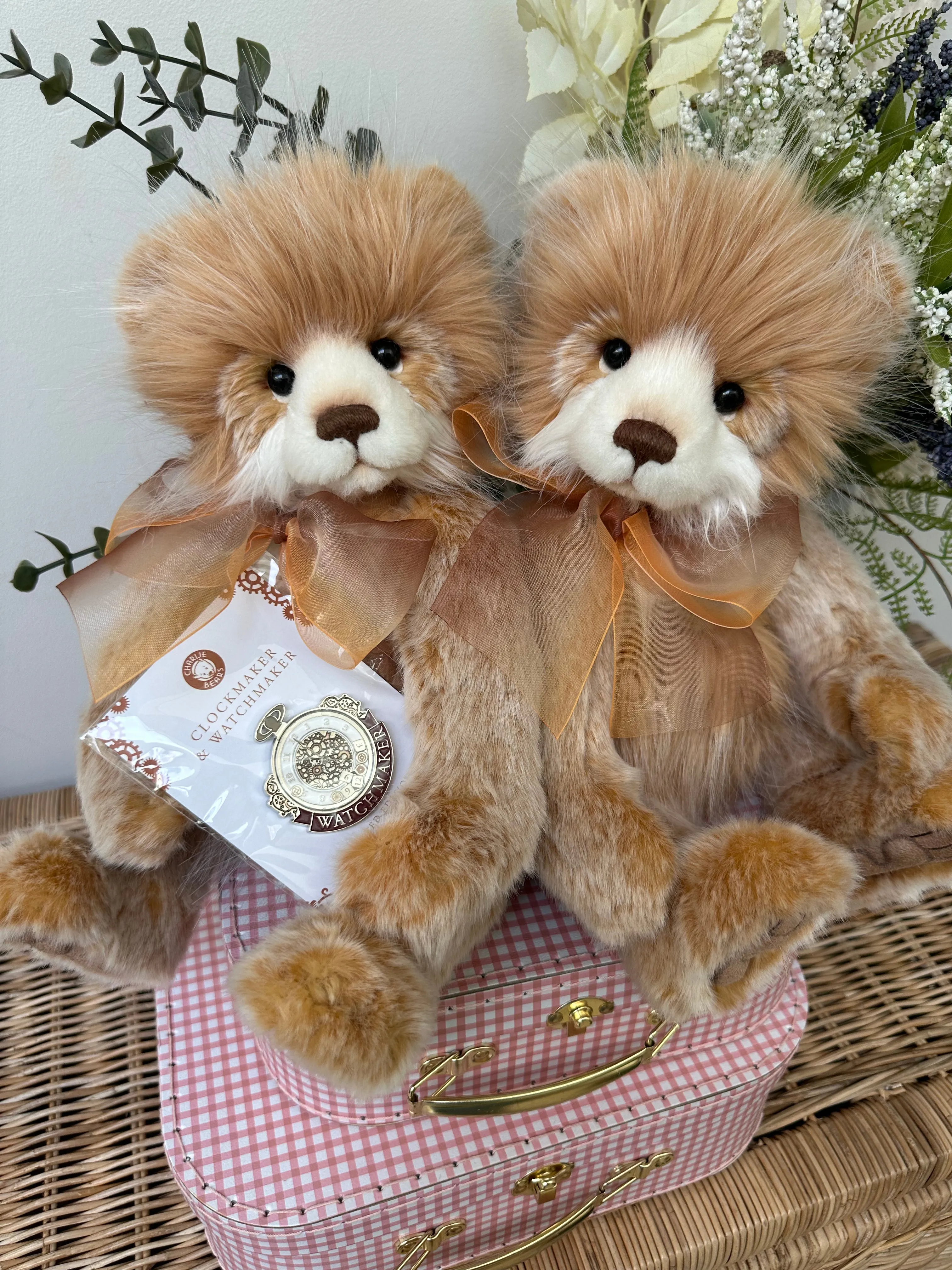 Watchmaker Charlie Bears Cuddle Time Teddy Bear with Bonus Pin Badge