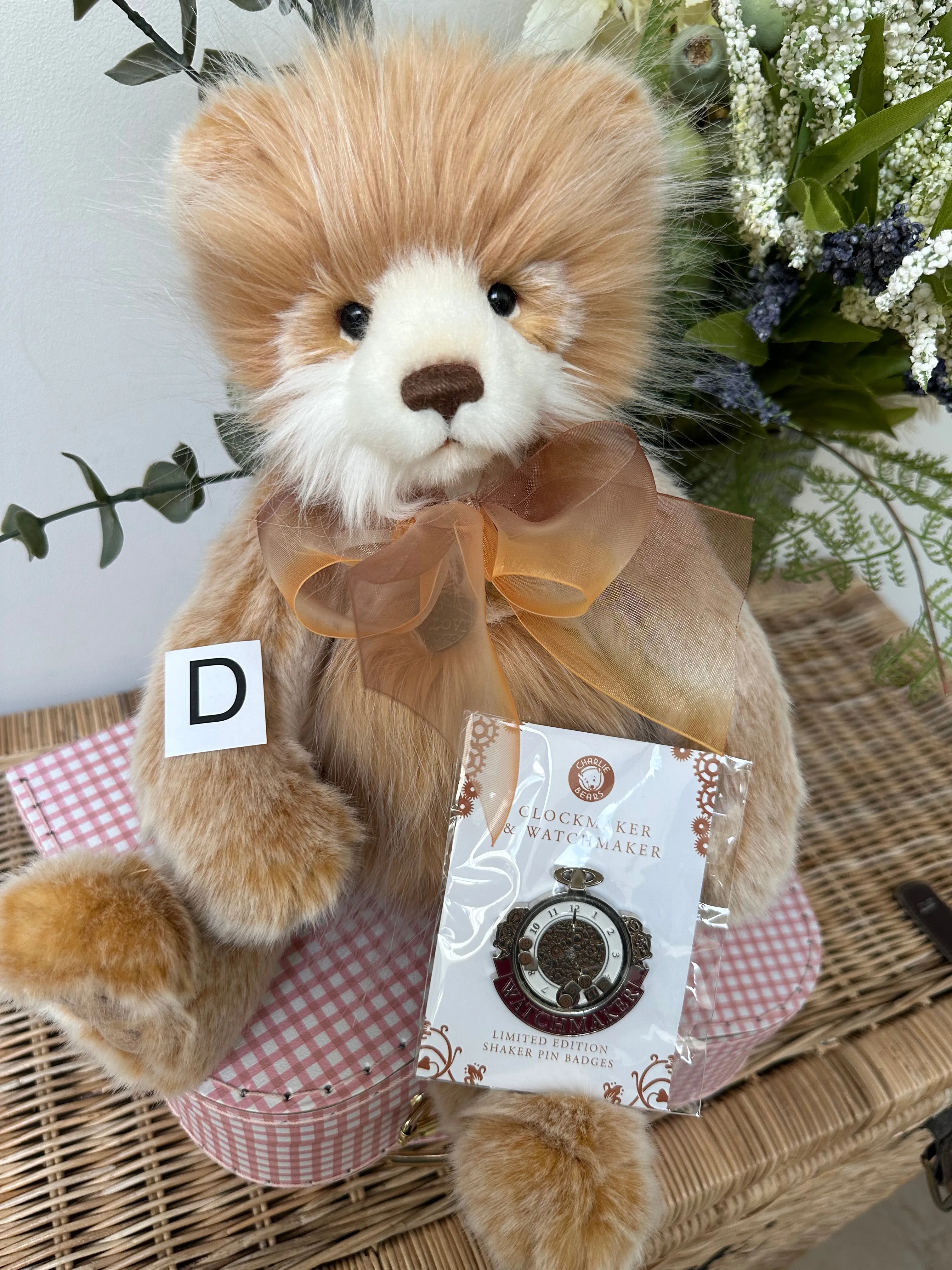 Watchmaker Charlie Bears Cuddle Time Teddy Bear with Bonus Pin Badge