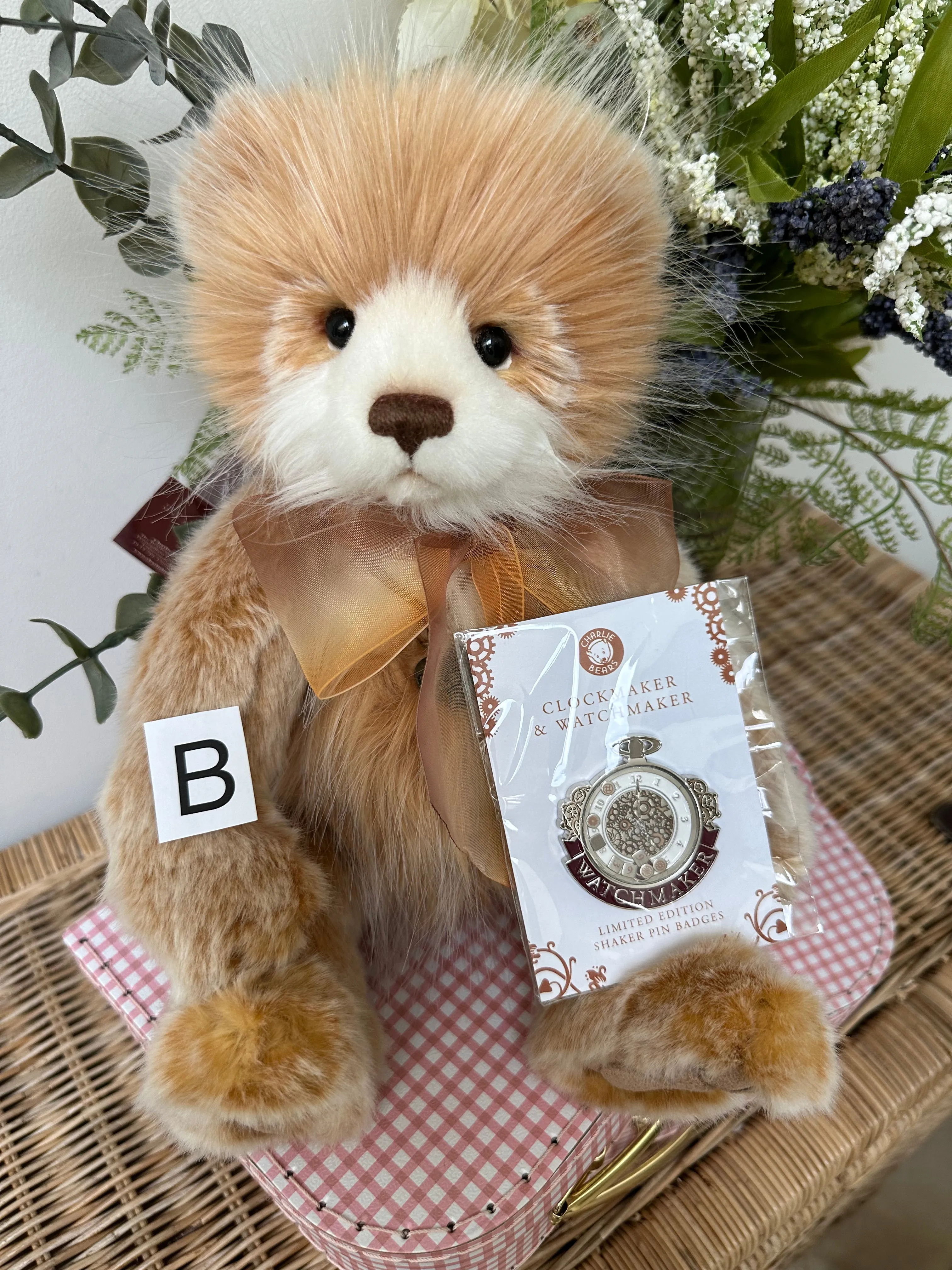 Watchmaker Charlie Bears Cuddle Time Teddy Bear with Bonus Pin Badge