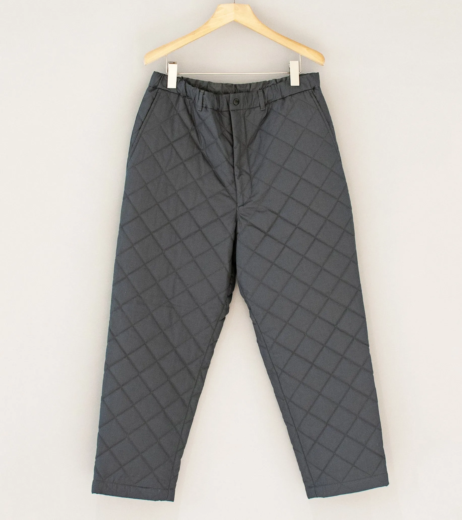 Yoko Sakamoto 'Quilting Tapered Pants' (Gray)